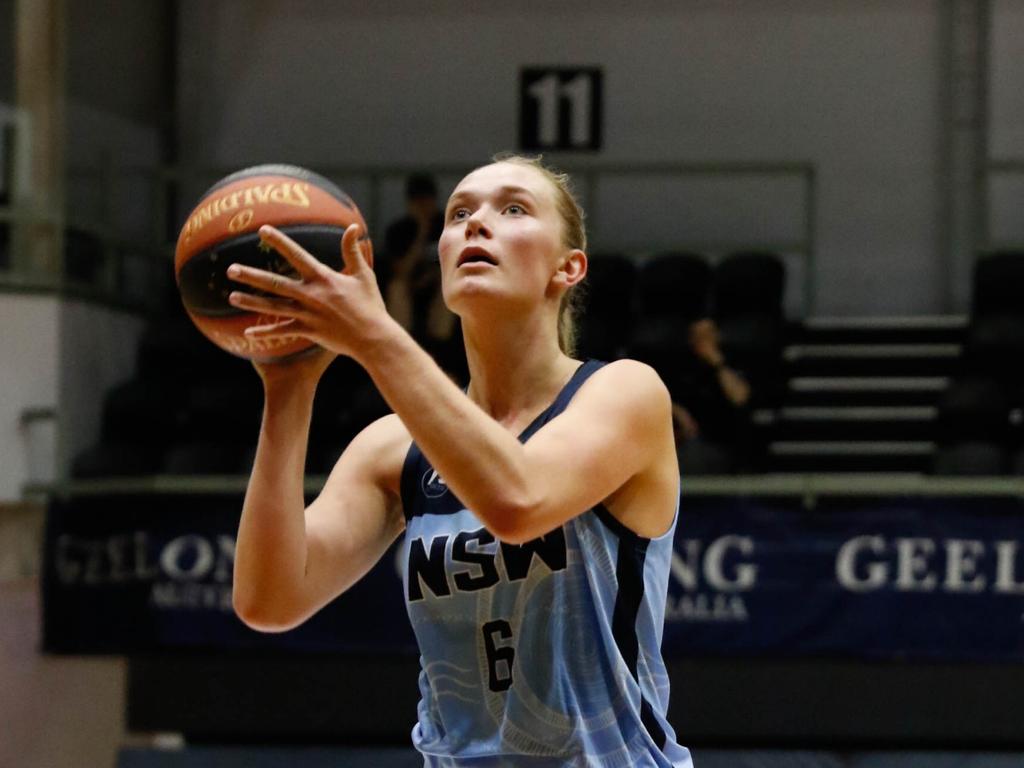 NSW Felicity Henderson during the Under-20 National Championships in Geelong. Picture: Jaylee Ismay