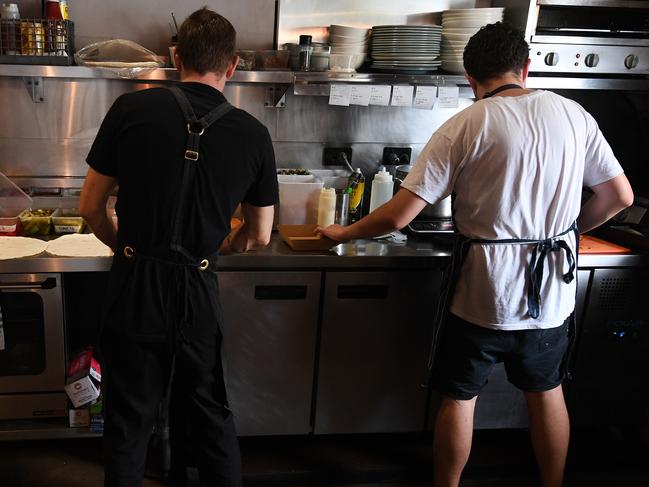 A stock image showing workers at a restaurant in Brisbane, Wednesday, May 15, 2019. Wednesday's data from the Australian Bureau of Statistics (ABS) showed the wage price index rose 0.5% in the three months ended March, unchanged from the December quarter. (AAP Image/Dan Peled) NO ARCHIVING