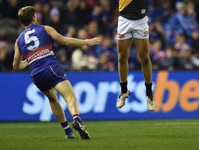 Sportsbet signage is seen t during the Round 16 AFL match between the Western Bulldogs and the Richmond Tigers at Etihad Stadium in Melbourne, Saturday, July 9, 2016. (AAP Image/Julian Smith) NO ARCHIVING, EDITORIAL USE ONLY