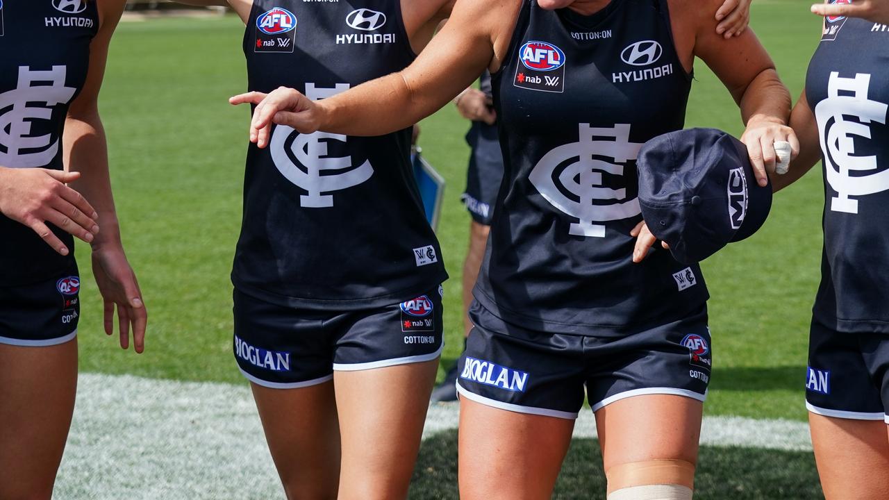 Carlton confirmed an AFLW member tested positive for Covid. Picture: AAP Image/Natasha Morello