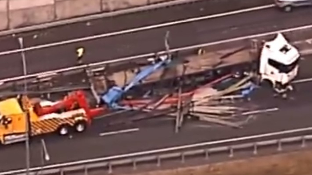 Logan Motorway Traffic: Logan Motorway Delays After Truck Crash | The ...