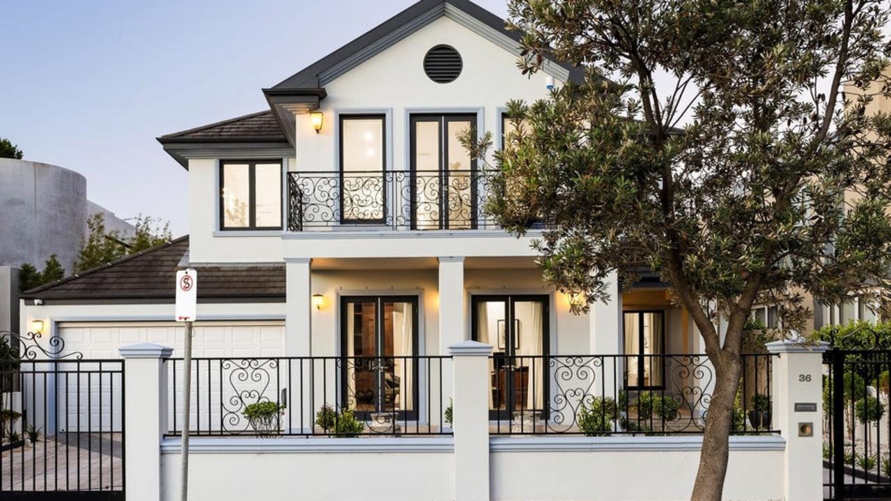 Brighton pad sells for $1m less than it fetched 12 months ago