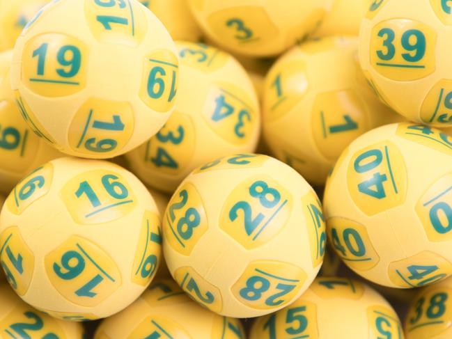 Generic Oz Lotto balls.