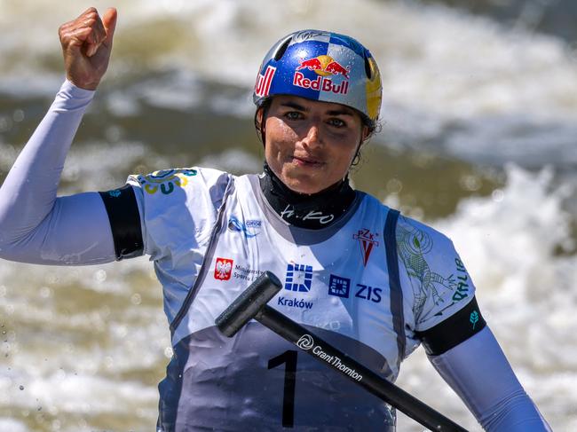 Jess Fox on her way to a record-breaking sweep of World Cup slalom events in Krakow. Photo: Paddle Photography