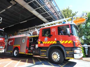 Fire Destroys Vacant Shop In Chapel St, Windsor 