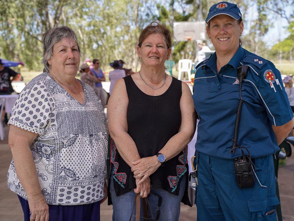 Former Coppabella Queensland Ambulance Service first responder Kerryne Weir with QAS Nebo first responders Sharon Ward and Joy Cooper at the 40th birthday celebrations of Coppabella State School. Picture: Heidi Petith