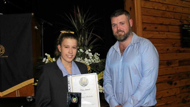 DECORATED STUDENT: Kirsten Steinhohrt is presented with the 2018 Dux Award at Roma State College. Picture: ROMA STATE COLLEGE