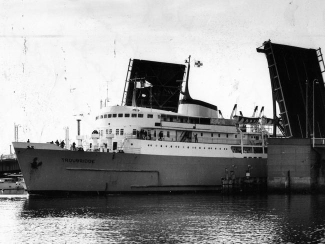 The Troubridge passes through the Birkenhead bridge at Port Adelaide in 1976.