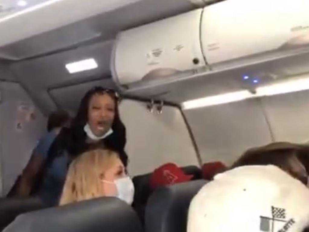 Woman Kicked Off Flight After Bizarre Anti Face Mask Rant