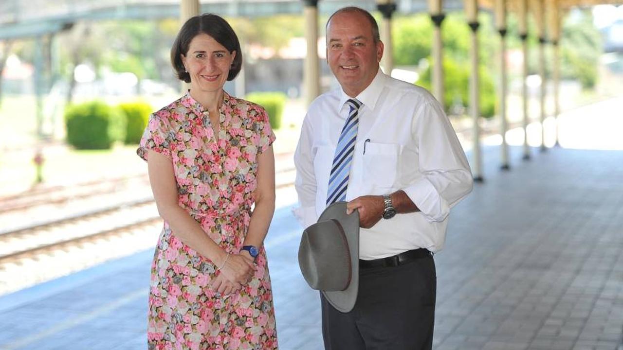 Gladys Berejiklian and Daryl Maguire are both being investigated by the ICAC.
