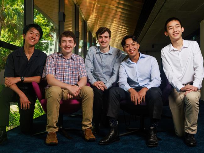 Daily Telegraph. 16, December, 2024.Felix Lin, Noah Bilski, Tom Collins, Oliver Hoang and David (Fanpu) Guo, from Sydney Grammar School, at the NSW HSC First in Course ceremony, at UNSW, today.Picture: Justin Lloyd.