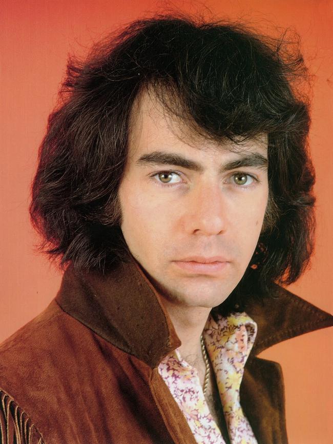 An even younger Neil Diamond.