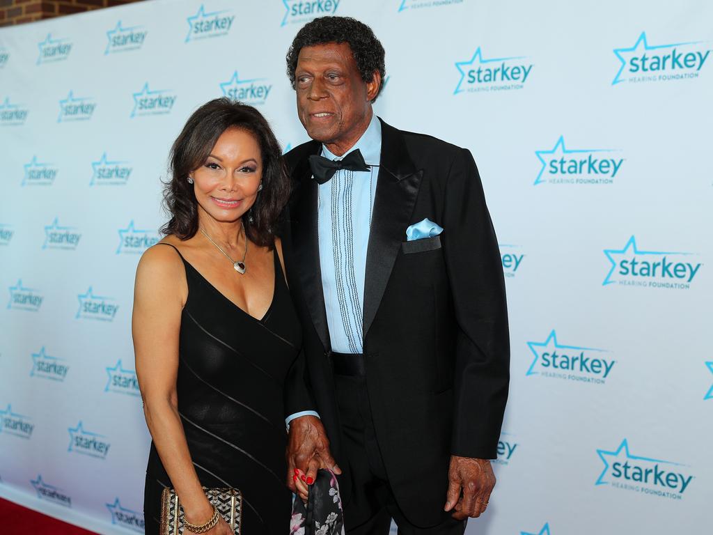 Elgin Baylor and his wife Elaine. (Photo by Adam Bettcher/Getty Images for Starkey Hearing Foundation)