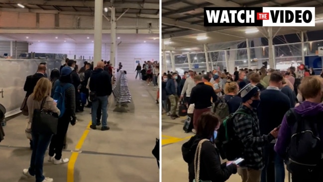 Nightmare queues at Sydney Airport