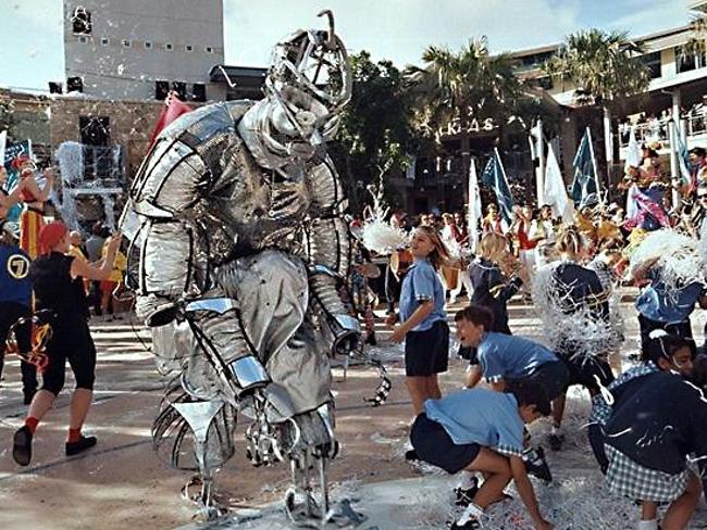 1996 - Robina Town Centre opening day.