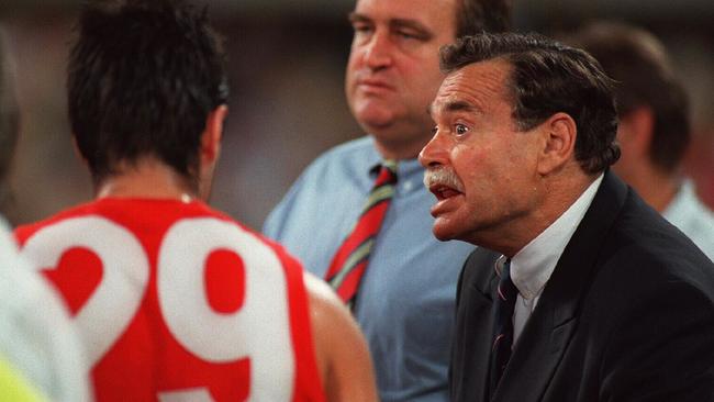 Ron Barassi helped mastermind Sydney’s upset win over Carlton in 1995.