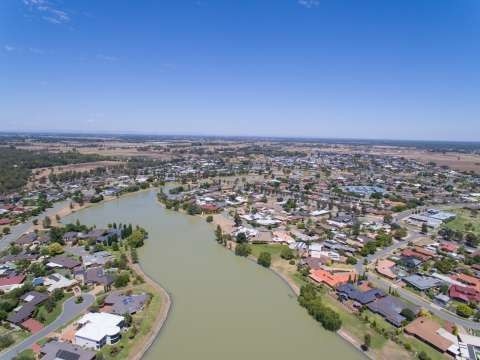 Council is warning residents not to come in contact with the water in Kialla Lakes.