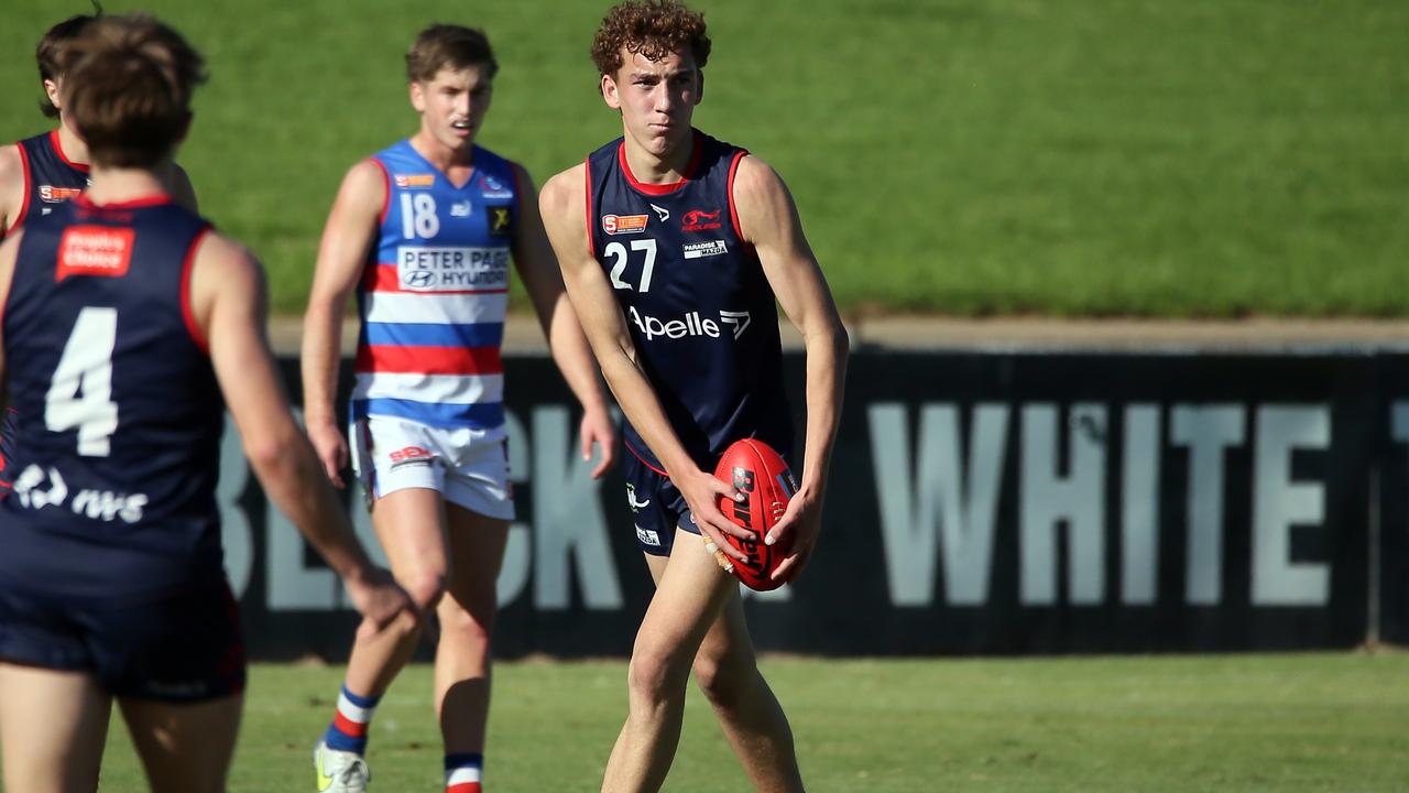 Norwood’s Logan Evans in action against Central District. Picture: Peter Argent/SANFL