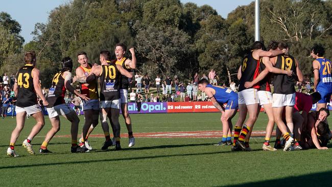 SFNL Division 1 grand final: Cranbourne v Cheltenham at RSEA Park. Cheltenham players celebrate they narrow victory. Picture: Valeriu Campan