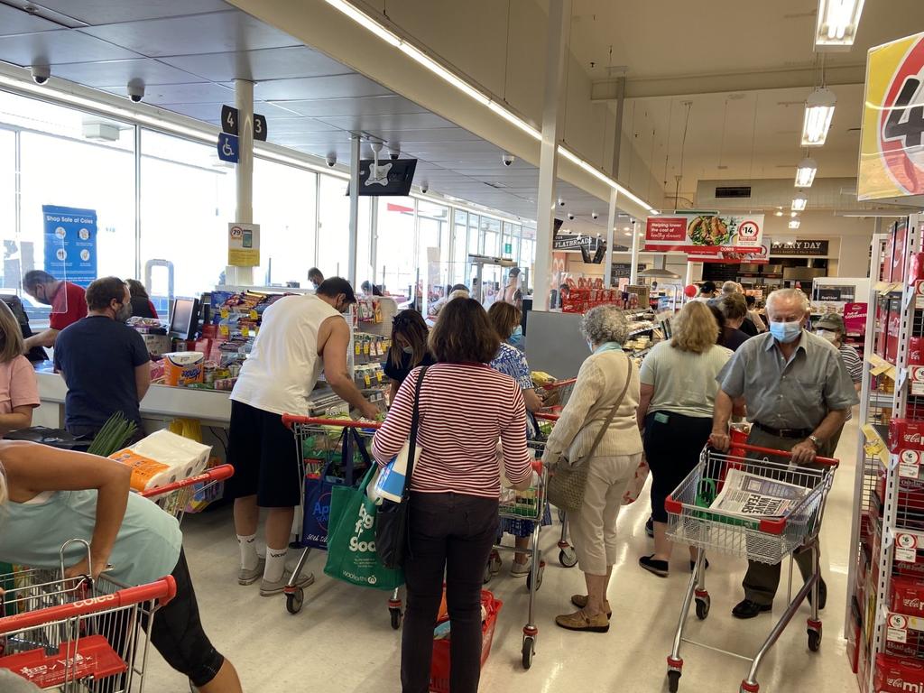 Panic buying has begun in Victoria after the lockdown was announced. Picture: Stephanie Ferrier via Twitter