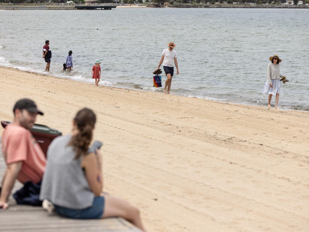 Melbourne is set to swelter on Monday. Picture: NewsWire / Diego Fedele