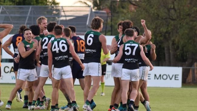 Greenvale players celebrate on the siren. Photo: Greenvale FC/Facebook.