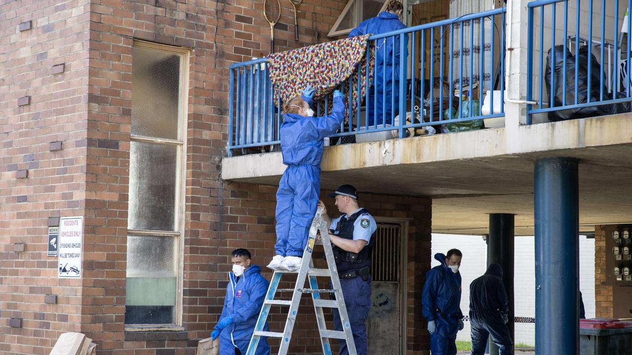 Evidence bags taken from the scene indicate the woman was found on a bed. Picture: NCA NewsWire / Dylan Coker