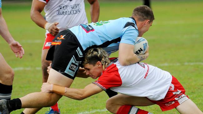 Woolgoolga’s Reeyce Sadler with taking a run. Picture: Leigh Jensen