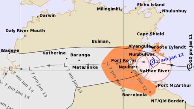 The BoM forecast track map for Cyclone Tiffany published at 7.05am this morning