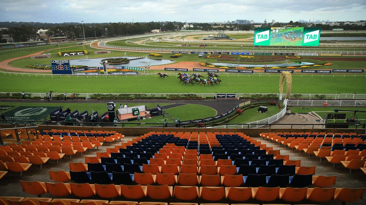 ‘Step forward for Sydney’: Minns’ eleventh hour plea on Rosehill vote