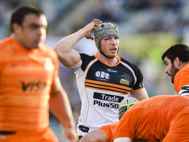 Brumbies' David Pocock with blood running down his face during the Round 10 Super Rugby match between the Brumbies and the Jaguares at GIO Stadium in Canberra, Sunday, April 22, 2018. (AAP Image/Rohan Thomson) NO ARCHIVING, EDITORIAL USE ONLY