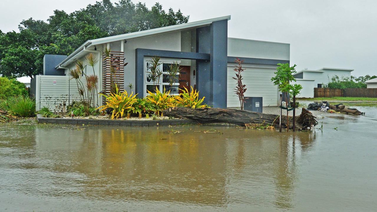 Tournament Drive homes in Rosslea. Picture: Zak Simmonds