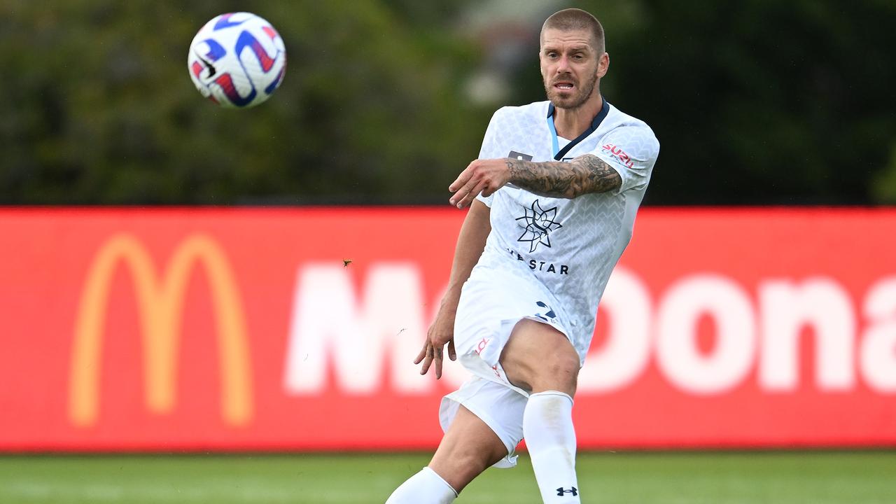 Sydney FC midfielder Luke Brattan says Steve Corica is a ‘great coach’. Picture: Steve Bell / Getty Images