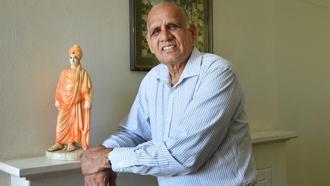 Nihal Singh은 호주의 힌두교 커뮤니티에 대한 봉사로 AM으로 인정받았습니다.
