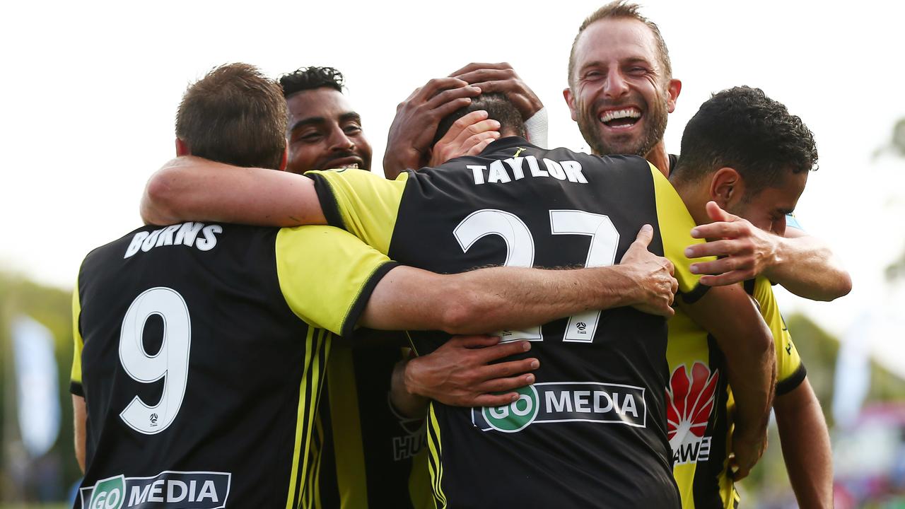 Wellington Phoenix host Brisbane Roar looking to continue their run of form.