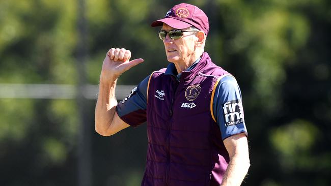 Wayne Bennett says he has a responsibility at the Broncos in 2019. (AAP Image/Dave Hunt)