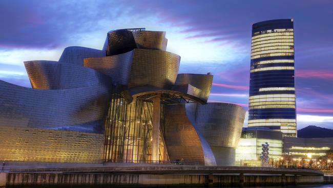 Frank Gehry's paper bag – a new architectural icon for Australia?