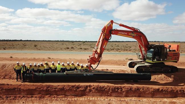 The last of the pipes are laid near Broken Hill