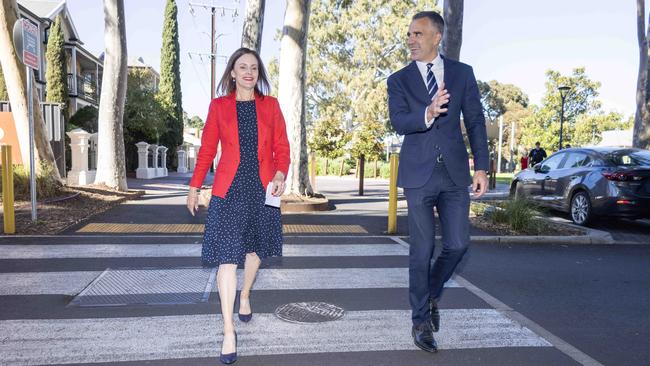 The path is smooth for Premier Peter Malinauskas, pictured with Labor candidate for Dunstan Cressida O'Hanlon. Picture: NCA NewsWire / Kelly Barnes