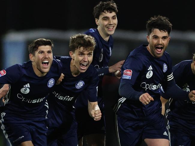 MELBOURNE, AUSTRALIA - AUGUST 28: Oakleigh Cannons celebrate winning after penalties during the 2024 Australia Cup Round of 16 match between Oakleigh Cannons FC and Heidelberg United FC at Home of the Matildas on August 28, 2024 in Melbourne, Australia. (Photo by Daniel Pockett/Getty Images)