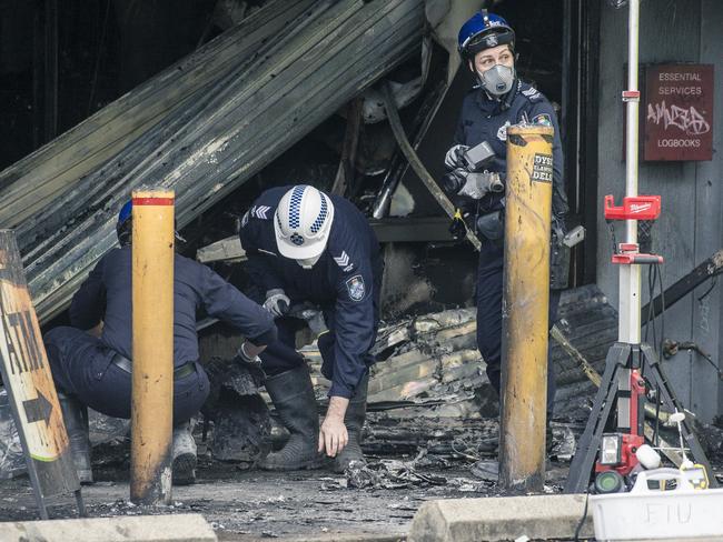 Two men have been seriously injured in a suspicious fire at a tobacco shop. Picture: NewsWire/ Glenn Campbell
