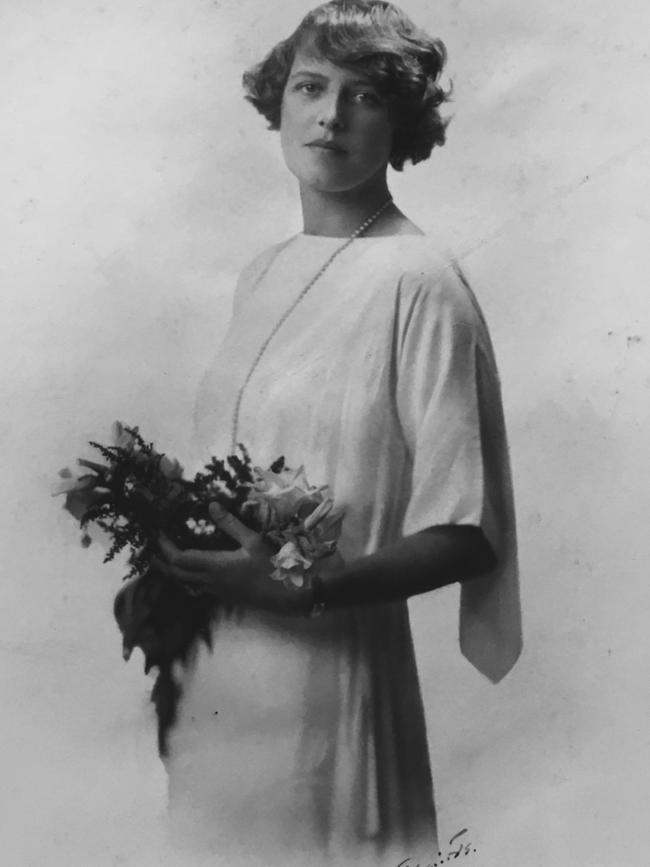 Enid Lindeman on the day of her wedding to her first husband, Roderick Cameron, in 1913.