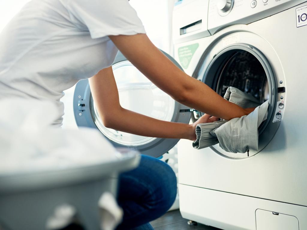 Women pointed out it wasn’t a coincidence guys in couples had cleaner sheets, as females traditionally do more household chores. Picture: iStock