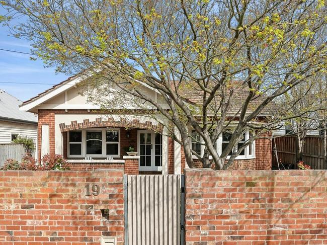 19A Laurel Bank Parade, Newtown, has sold for $1.325m.