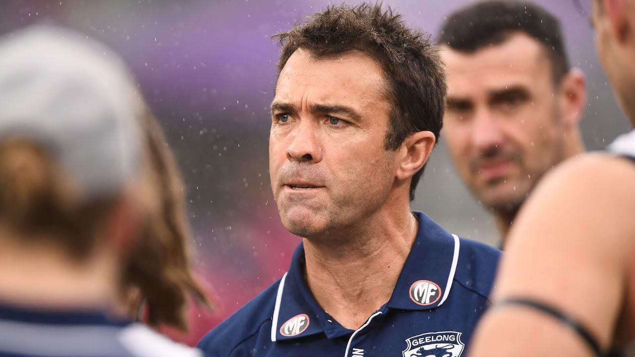 Geelong coach Chris Scott talks to his players during Round 20’s loss to Fremantle. (Photo by Daniel Carson/AFL Photos via Getty Images)