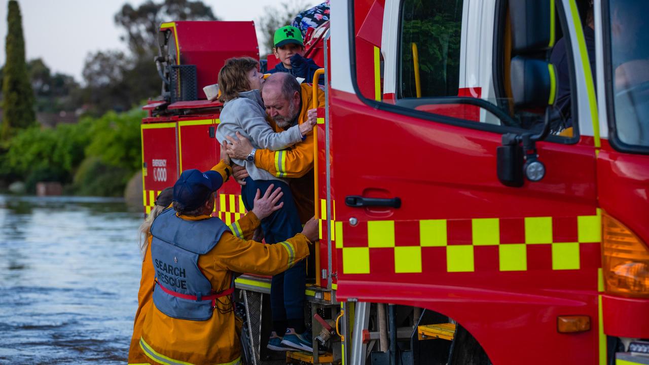 CFA volunteers played a crucial role in last year’s floods, but gained no recognition from Emergency Management Victoria. Picture: Jason Edwards