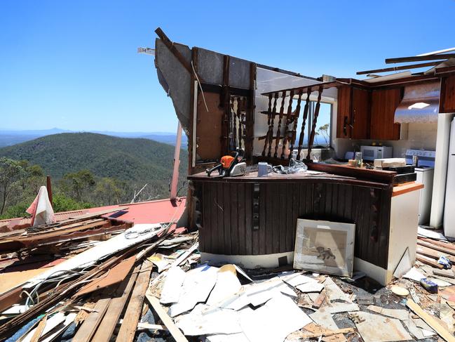 GOLD COAST, QUEENSLAND - NCA NewsWire Photos - 28 DECEMBER, 2023: Pictured is the widespread devastation of Len la Tours house which was totally destroyed by deadly storms over the holidays in south-east Queensland. At least seven people have died and more than 46,000 homes are still without power across the state on Thursday following thunderstorms and a Ã¢â¬Åmini-cycloneÃ¢â¬Â. Picture: NCA NewsWire / Scott Powick