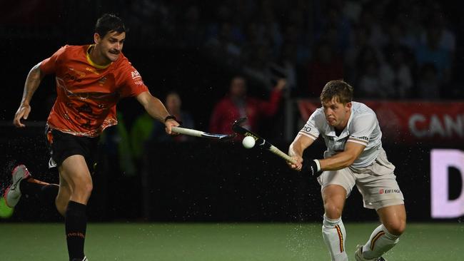 Blake Govers (L) scored Australia's sole goal.