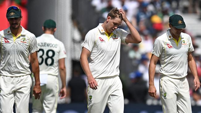 Cameron Green (C) may be dropped for the Fifth Test. Picture: AFP