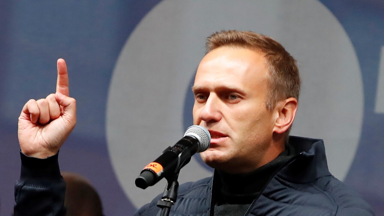 Hundreds detained as Russia mourns Alexei Navalny